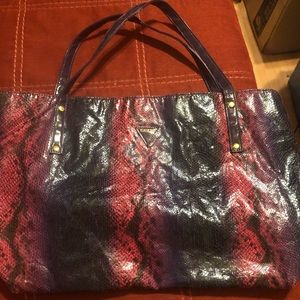 Preloved snake skin guess bag 💜💗